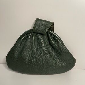 Vintage Freedex Dark Green Leather Bag Clutch Wristlet Gold Tone Clasp Closure